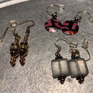 3 pairs of earrings for pierced ears